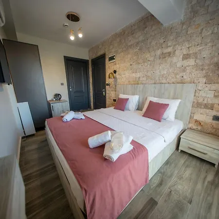 Talles Comfort Hotel Çeşme