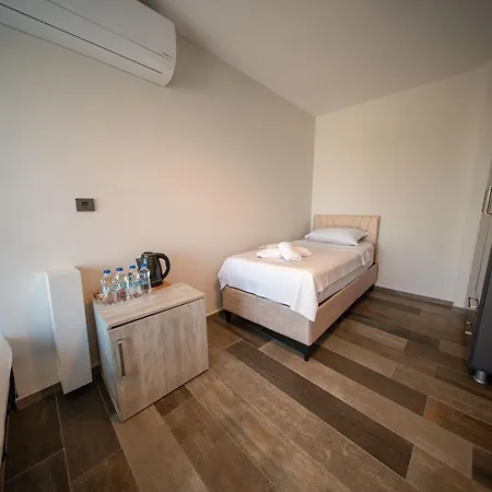 Ξενοδοχείο Talles Comfort Çeşme